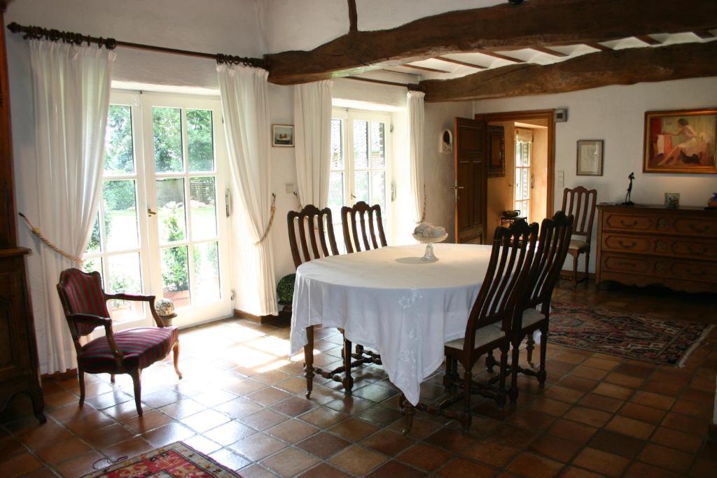B&B Aux Beaux Buis Blegny Zewnętrze zdjęcie